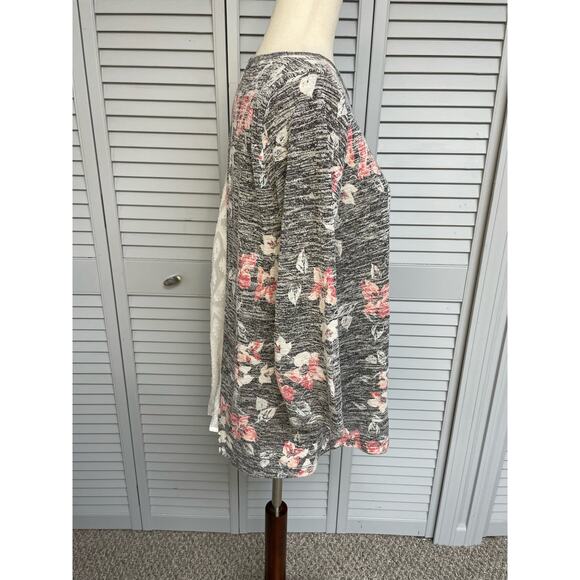 Van Heusen gray floral light sweater shirt sheer split back women's size small - Picture 2 of 6